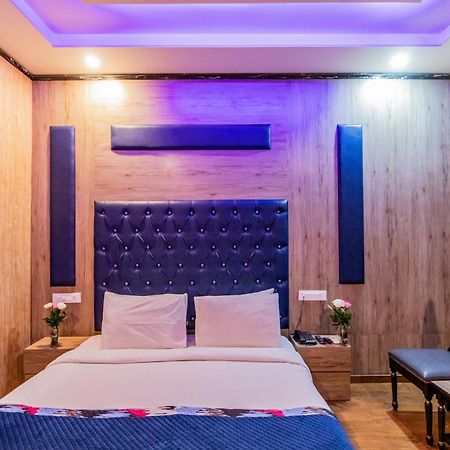 Foxoso Fiori Hotel ชัยปุระ ภายนอก รูปภาพ